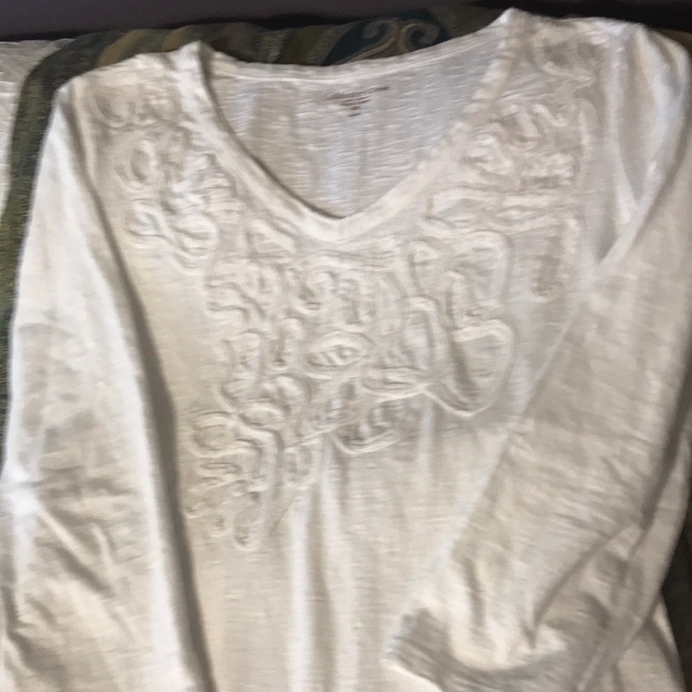 Elegant White Embroidered Women's Top Coldwater Creek.